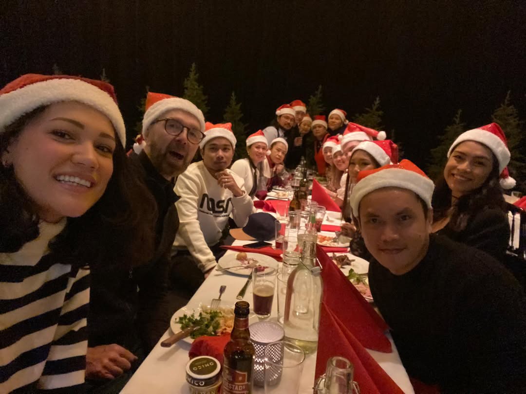 Julmåltid med hela teamet